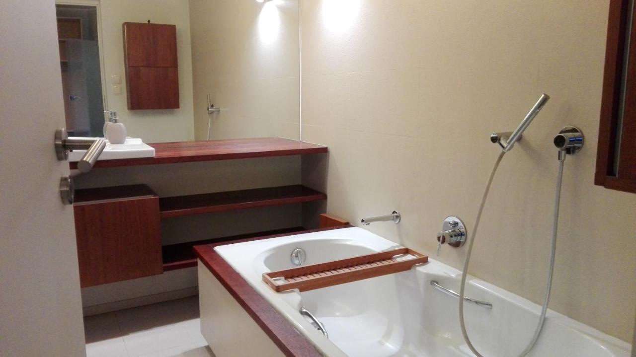 Apartment With Garden In City Center Краків Екстер'єр фото