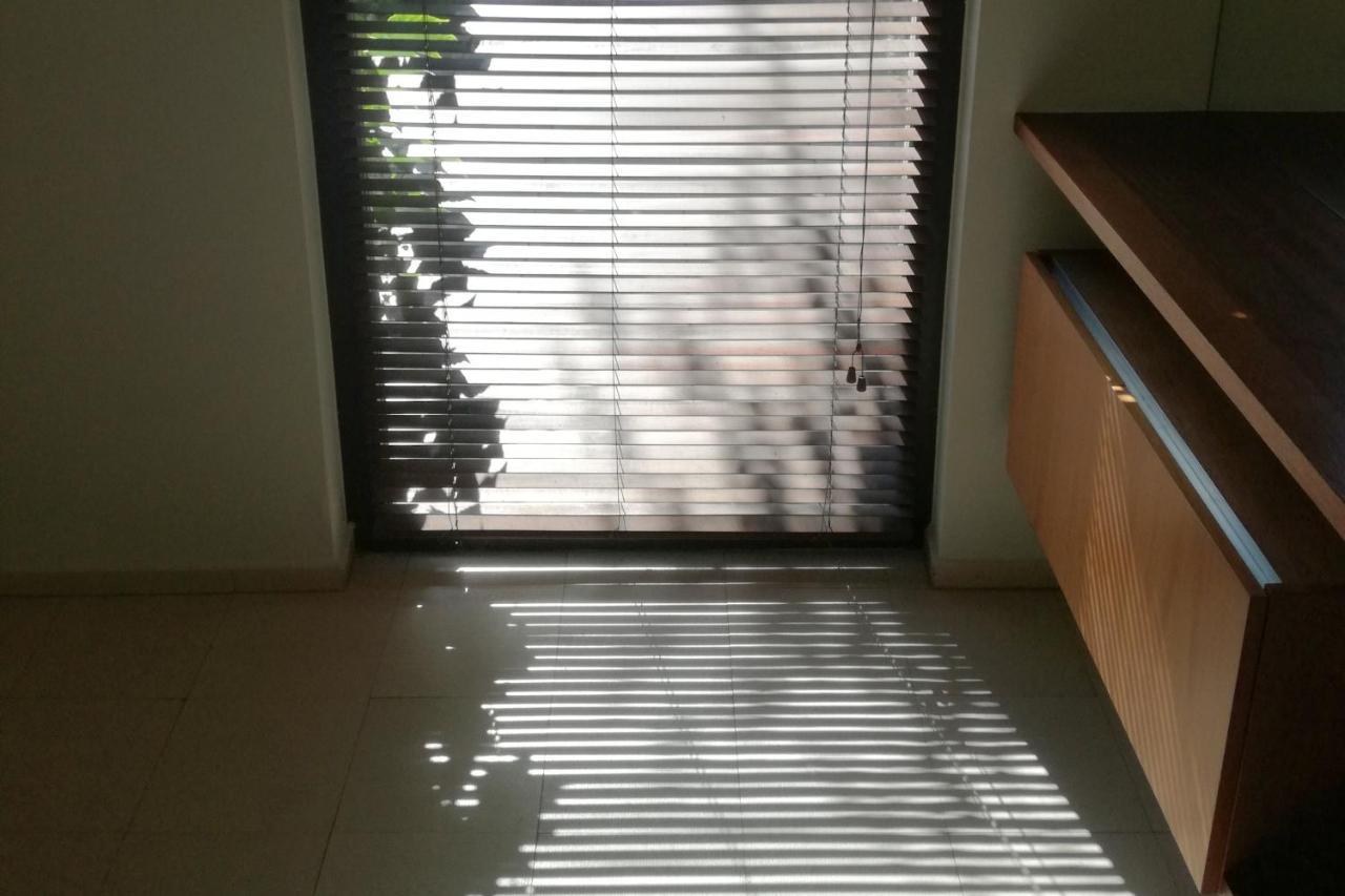 Apartment With Garden In City Center Краків Екстер'єр фото